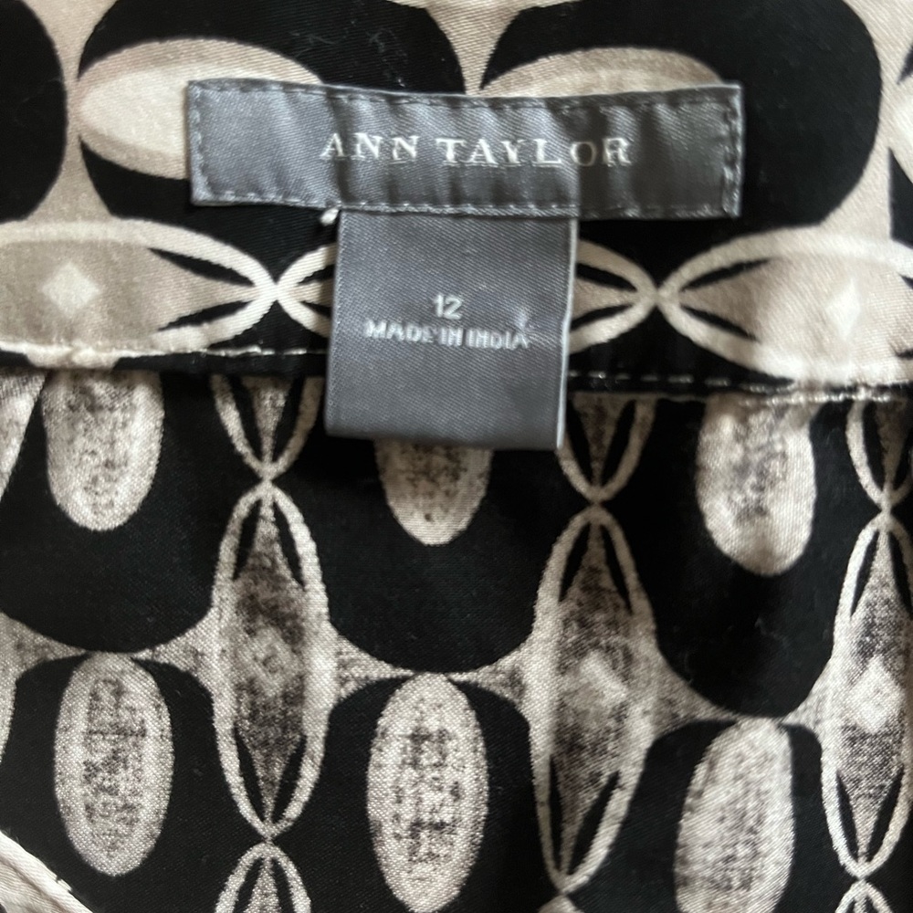 Ann Taylor women’s skirt size 12 - Picture 3 of 7